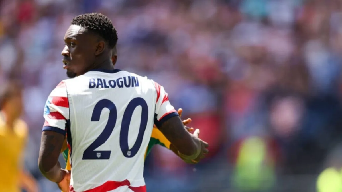 FIFA tangguhkan hukuman Balogun